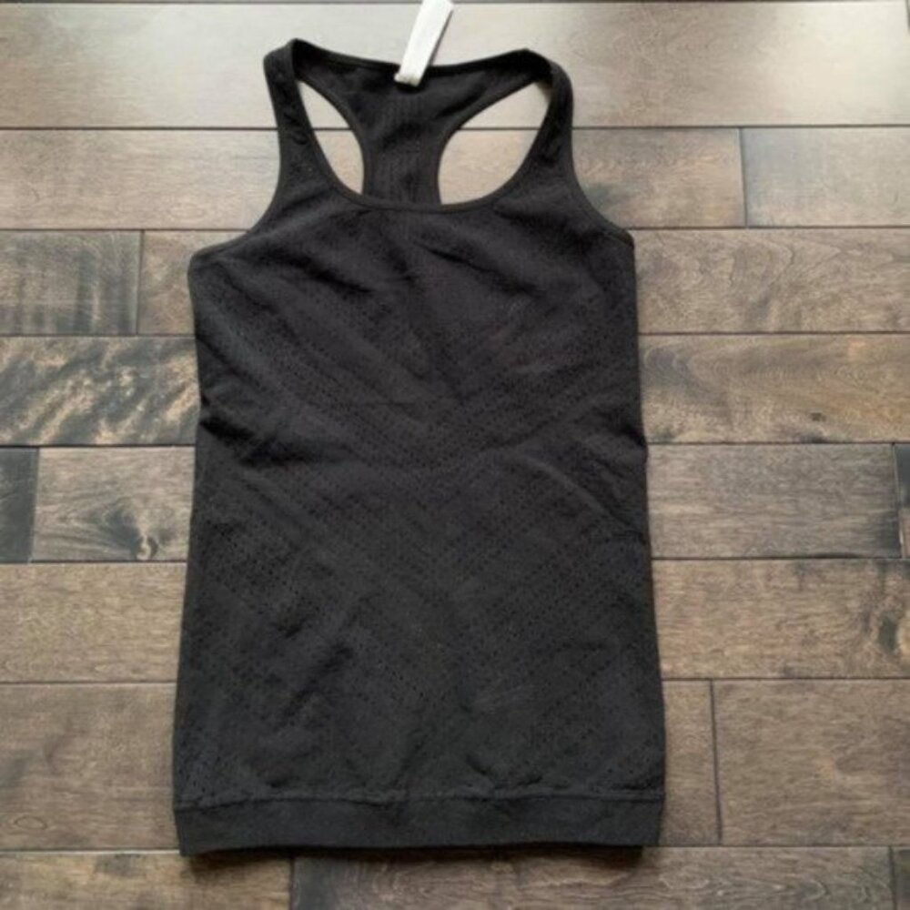 Lorna Jane Seamless Tank